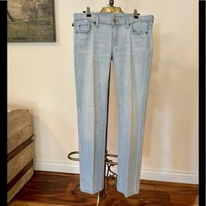 Gorgeous 7 For All Mankind rhinestone pocket jeans